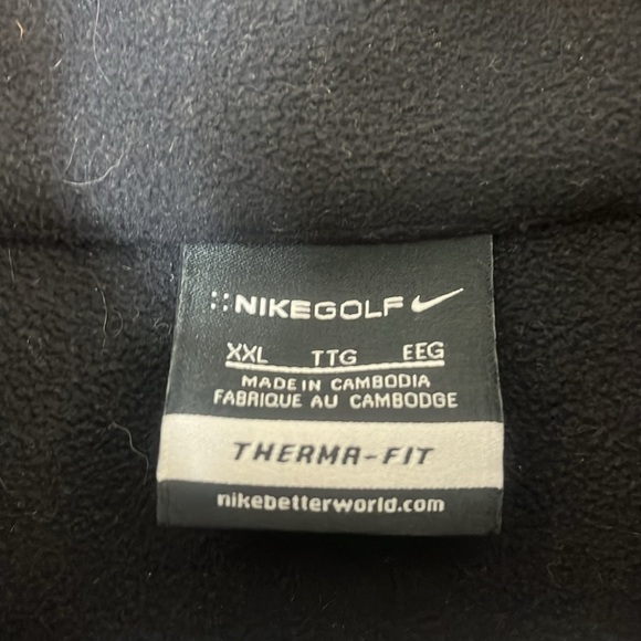 Nike Golf Black Therma-Fit Full Zipper Jacket with White Swoosh & Side Pockets - Picture 6 of 9